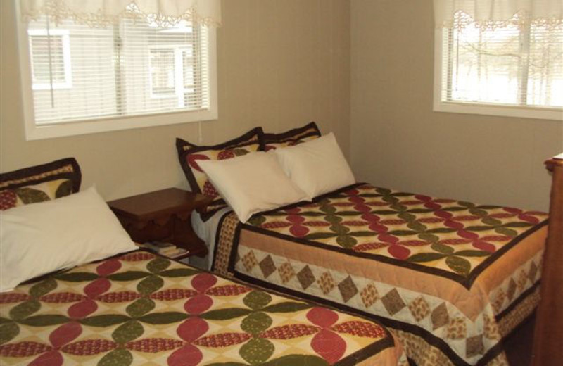 Cottage bedroom at Shawnee Bay Resort.