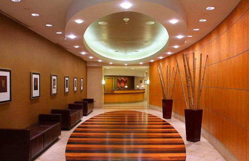 Lobby Area at Crowne Plaza Minneapolis
