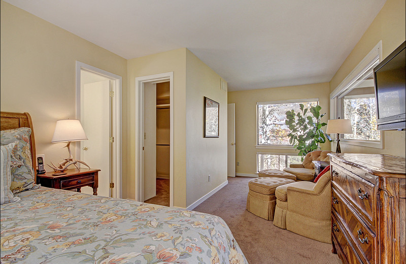 Rental bedroom at Vail Rentals by Owner.