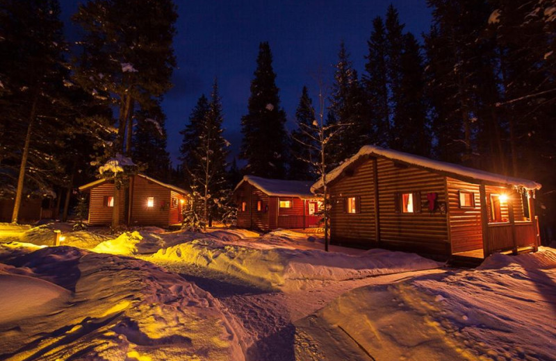 Exterior view of Baker Creek Mountain Resort.