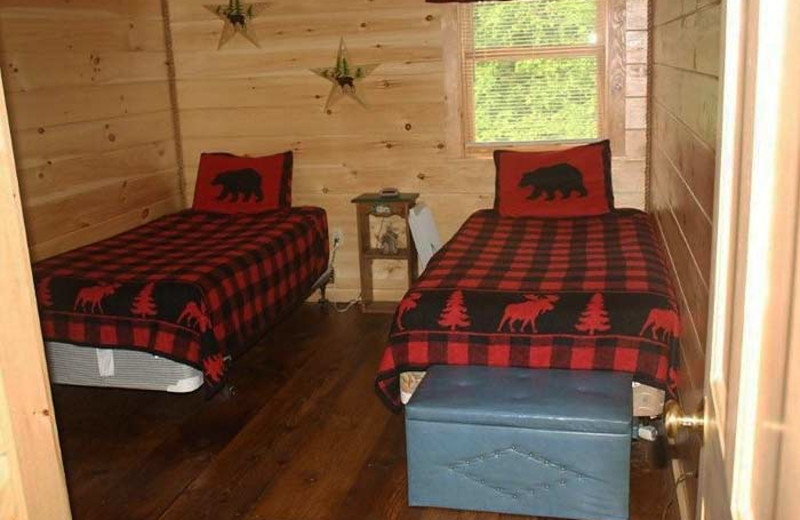 Cabin Bedroom at Sunrise Ridge Guide Service