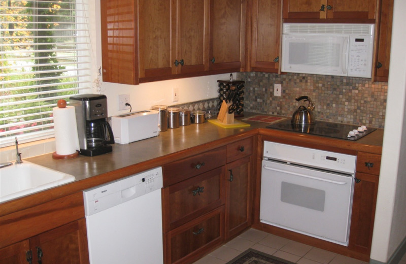 Cottage kitchen at Lost Mountain Lodge.