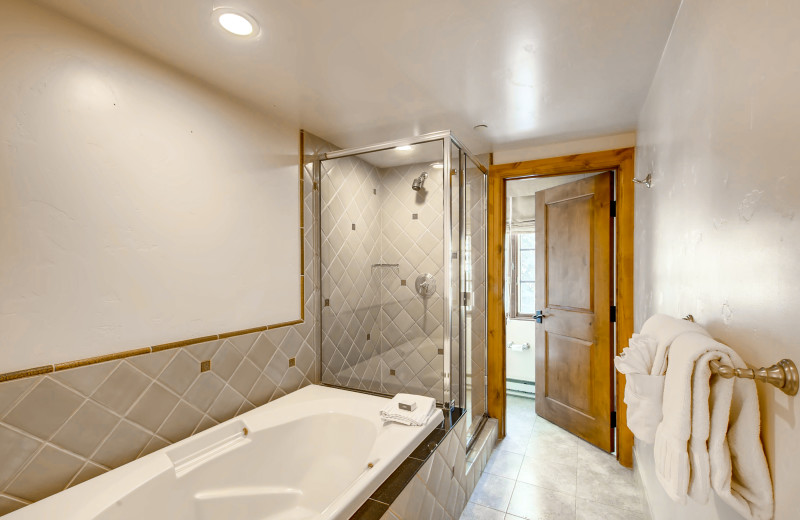 Guest bathroom at Vail Mountain Lodge & Spa.