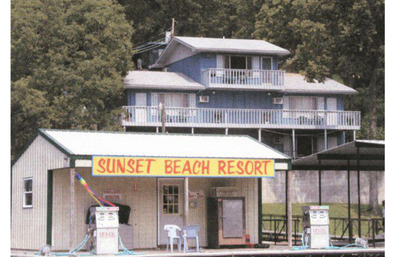 Exterior view of Sunset Beach Resort.