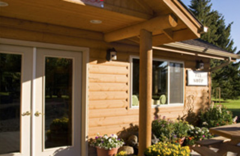 Lodge Entrance at Rainbow Valley Lodge 