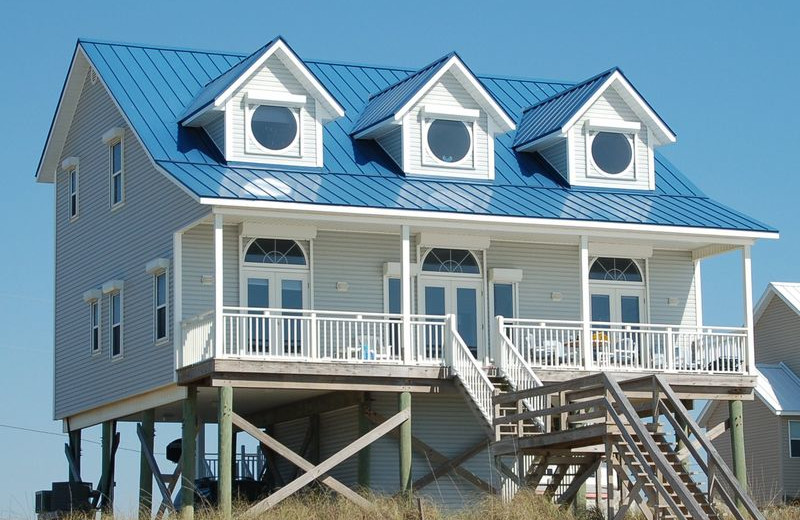 Rental exterior at Cape San Blas Vacation Rentals.