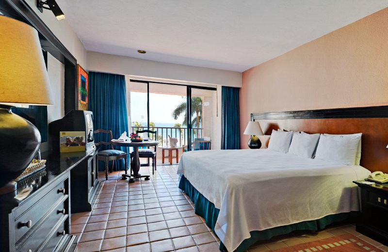 Guest Room at  Barcelo Huatulco Beach