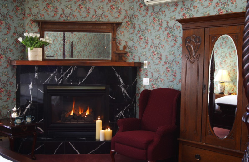 Guest room at Albergo Allegria.