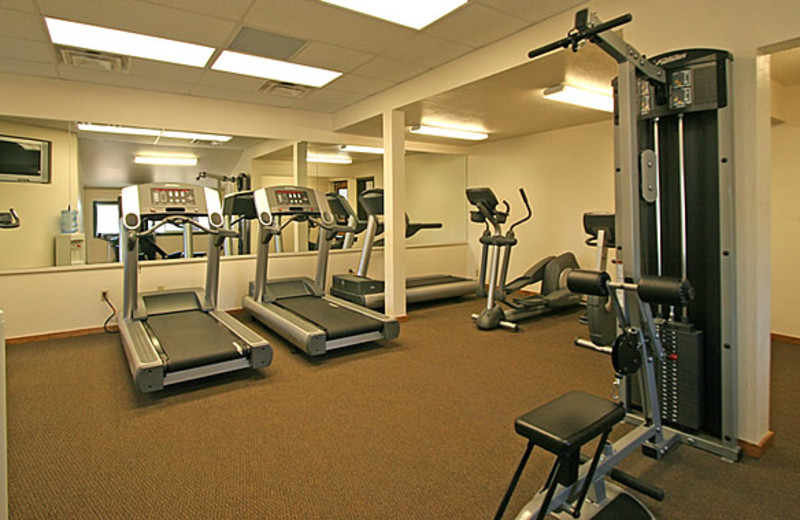 Fitness room at Aston Lakeland Village.