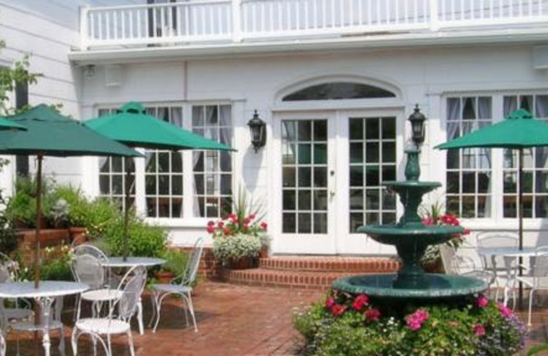 Patio at 1848 Island Manor House Bed 