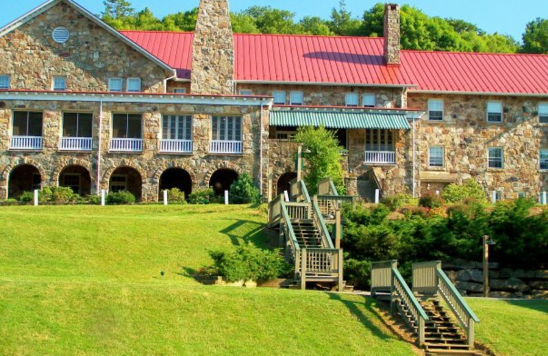 Exterior View of Mountain Lake Hotel