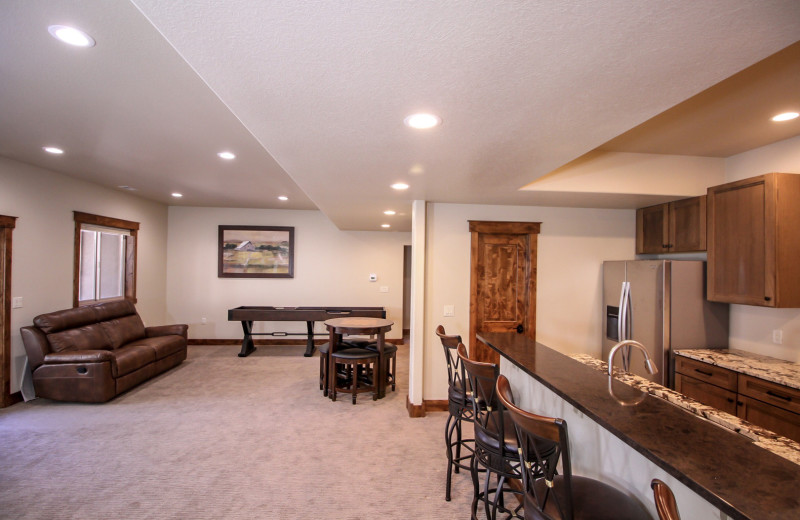 Guest living room at Woodlands On Fall River.