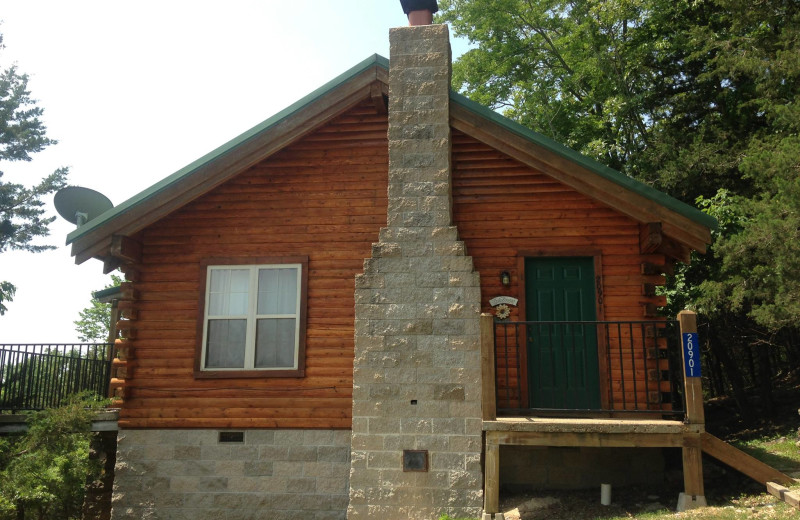 Cabin exterior at Whispering Hills Cabins.