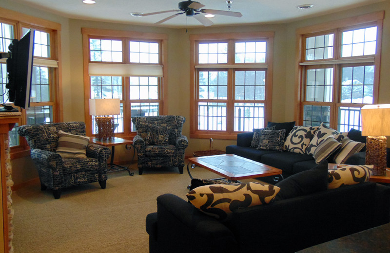 Guest living room at Northernaire Resort.