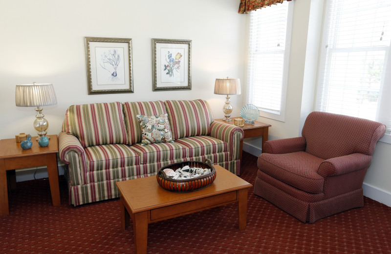 Guest living room at King's Creek Plantation.