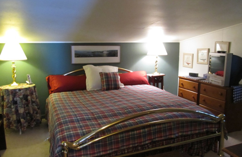 Rental bedroom at Vacation Cottages.