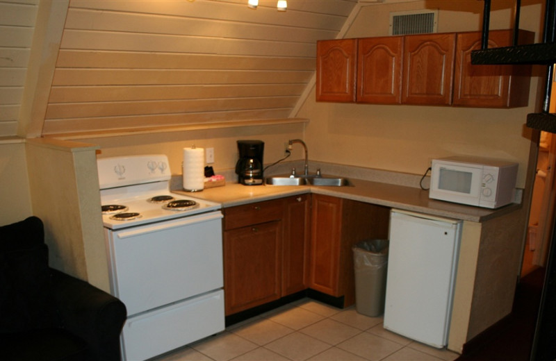 Cabin kitchen at Old Creek Resort.