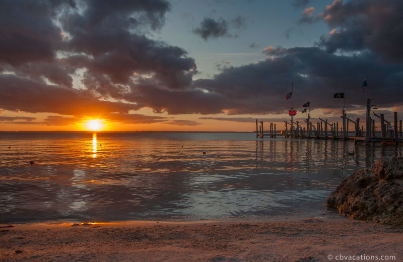 Beach sunset at CBVacations.com