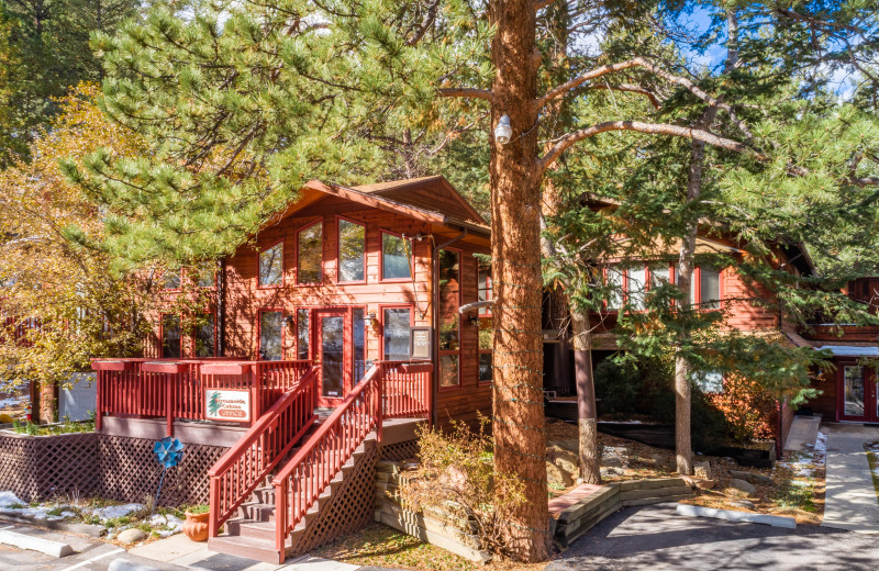 Streamside Front Desk