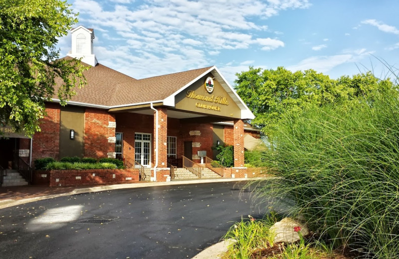 Exterior view of Thousand Hills Golf Resort.