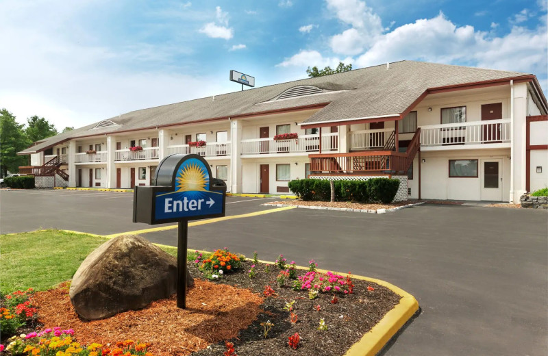 Exterior view of Days Inn by Wyndham Queensbury/Lake George.