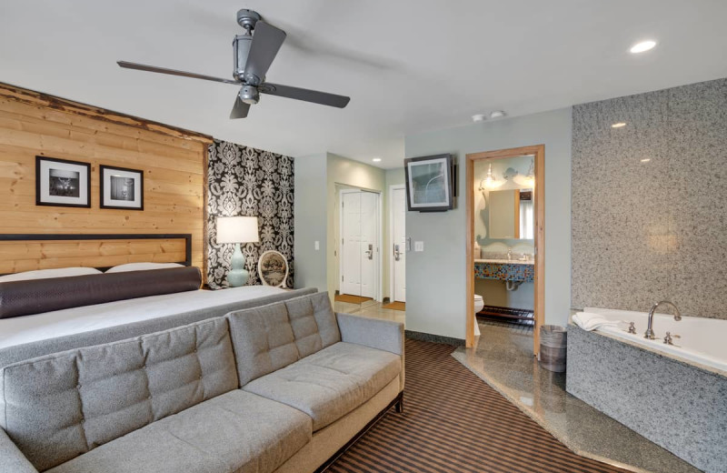 Guest room at 3 Peaks Resort