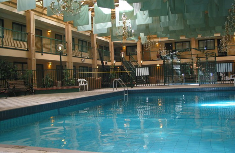 Indoor pool at Park Place Lodge.