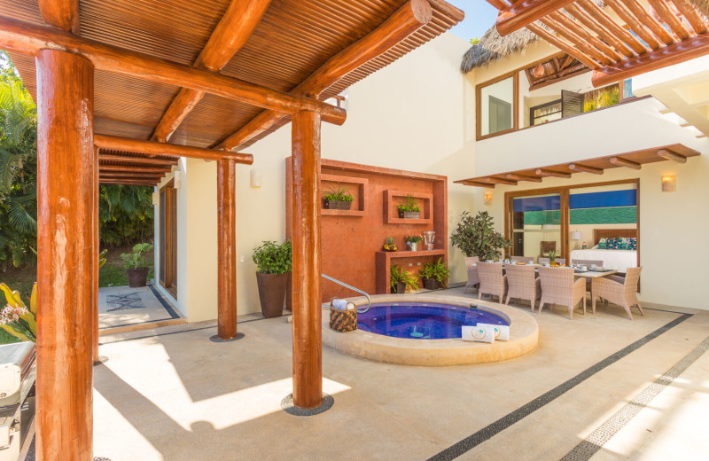 Hot tub at La Isla - Casa del Mar.