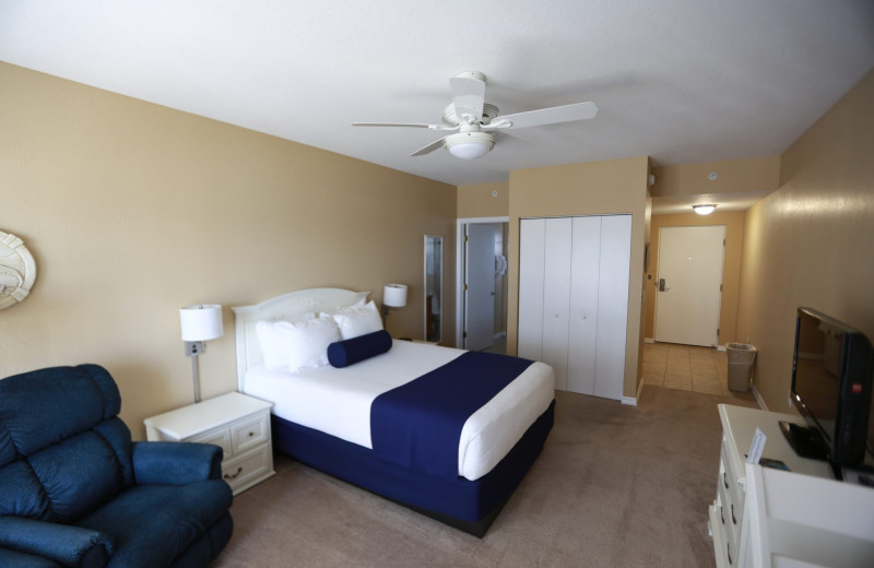 Guest room at Shoreline Island Resort.