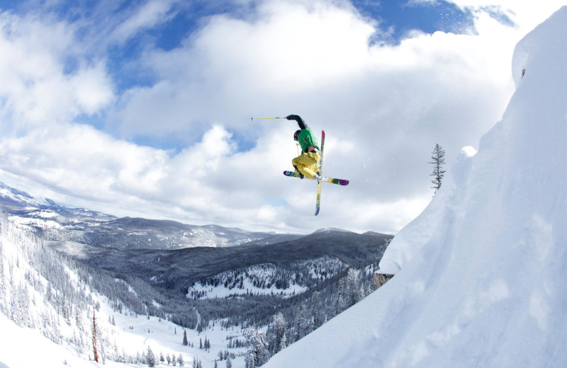 Discovery Area Ski near Ninepipes Lodge.