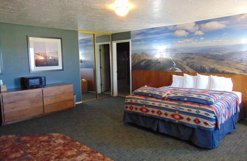 Guest room at Bryce Canyon Resort.