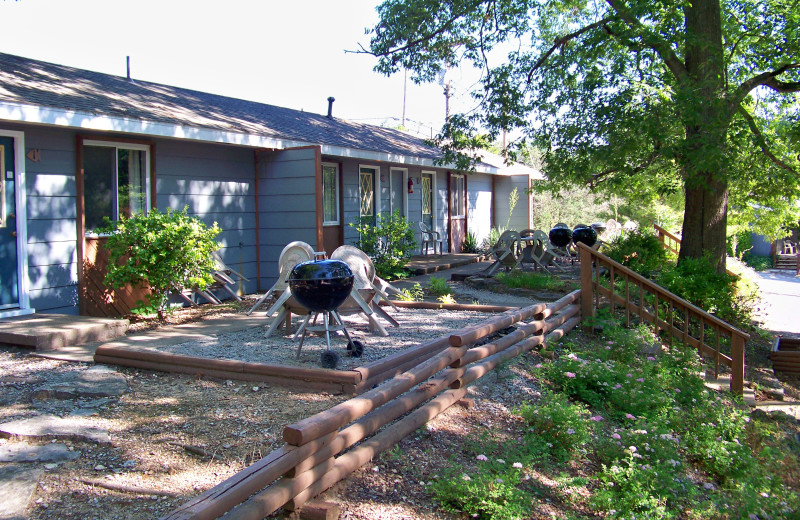 Timber Ridge exterior at Tribesman Resort.