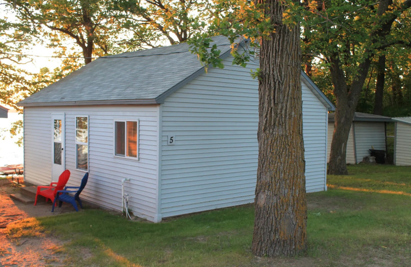 Cabin exterior at Char-Mac Resort.