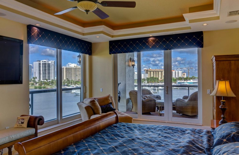 Rental bedroom at beachrentals.mobi. LLC.