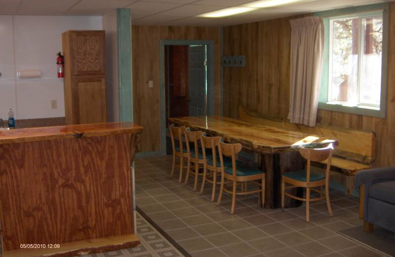 Cabin dining room at Black Hills Cabins & Motel at Quail's Crossing.