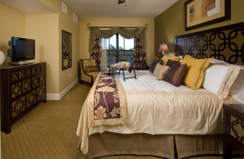 Guest room at Holiday Inn Club Vacations at Orange Lake Resort.
