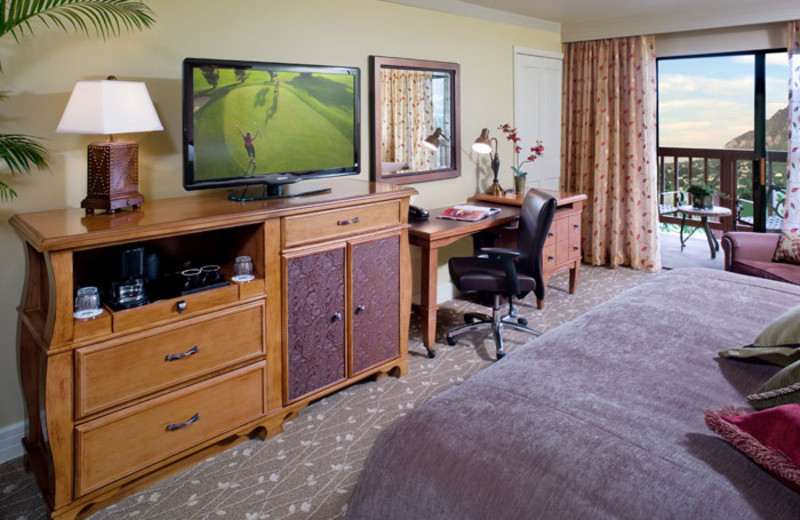 Guest room at Cheyenne Mountain Resort.