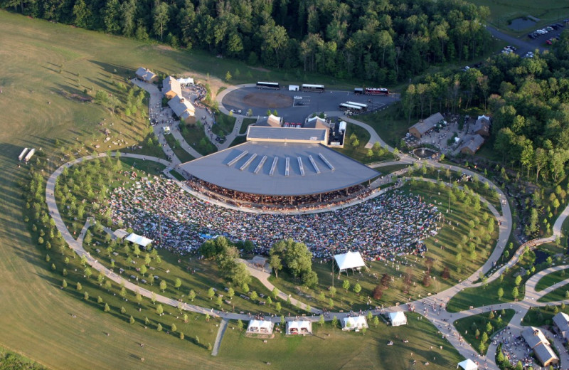 Concert near Honor's Haven Resort & Spa.