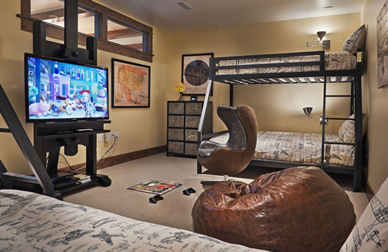 Rental bedroom at Edgemont Condominiums.