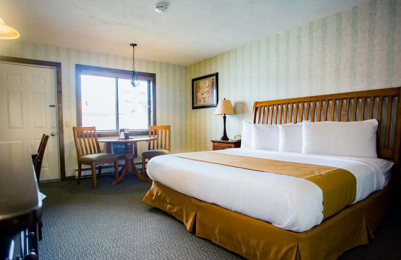 Guest room at Water's Edge Inn & Conference Center.