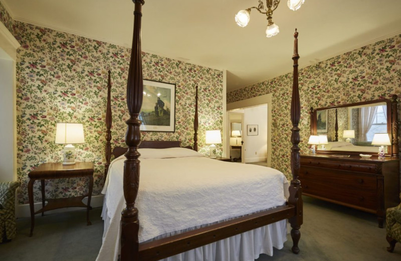 Guest room at Red Lion Inn.