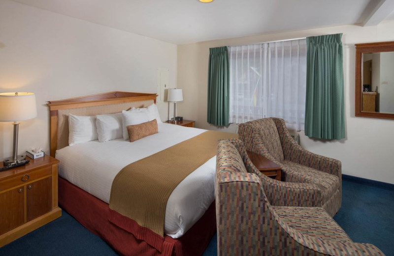 Guest room at Obertal Inn.