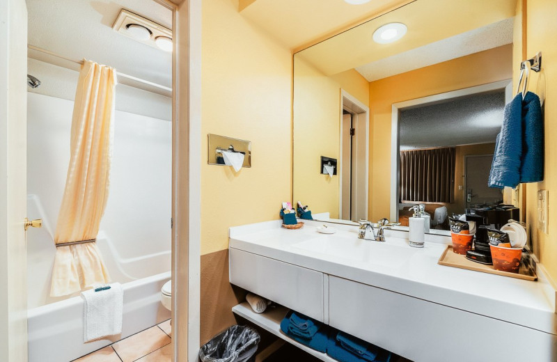 Guest bathroom at Hotchkiss Inn.