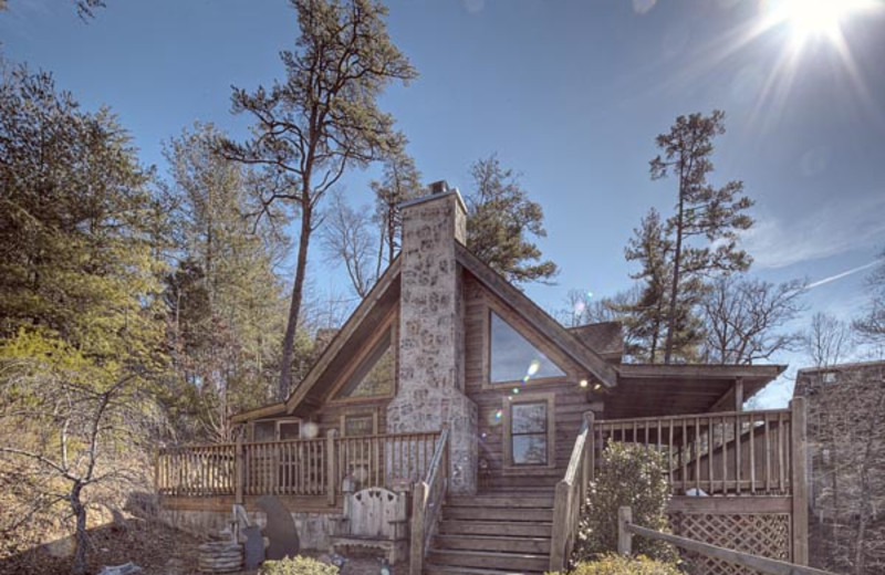 Cabin exterior at Eagles Ridge Resort.