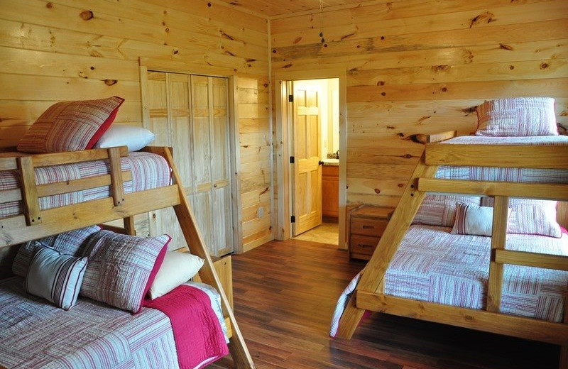 Cabin bunk beds at Great Smokys Cabin Rentals.