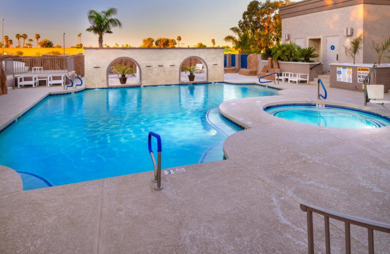 Outdoor pool at Hilton Phoenix East/Mesa.