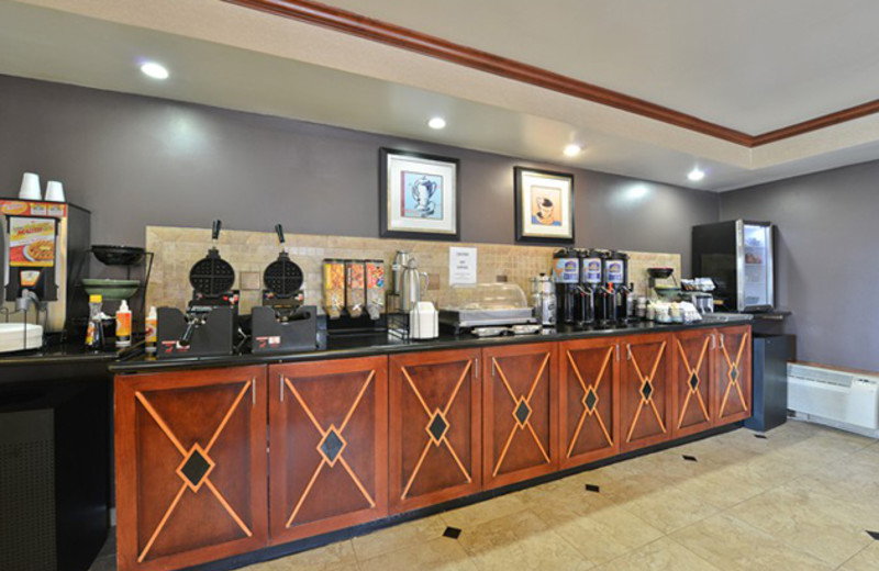 Breakfast Room at Best Western Historic Frederick
