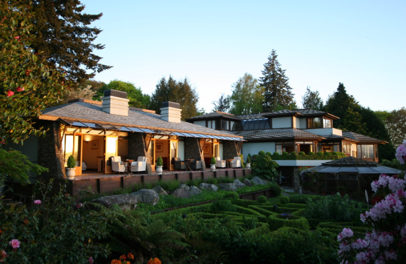 Exterior view of Lake Taupo Lodge.
