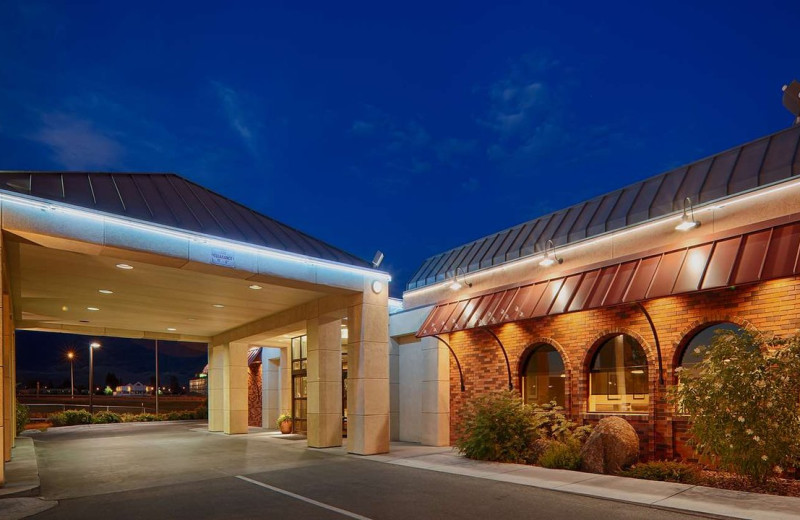 Exterior view of Best Western Butte Plaza Inn.