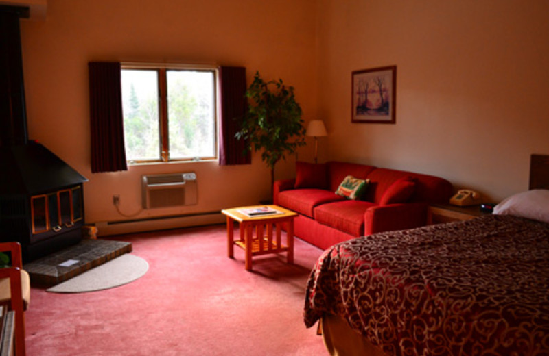Living Room View at Mendon Mountainview Lodge
